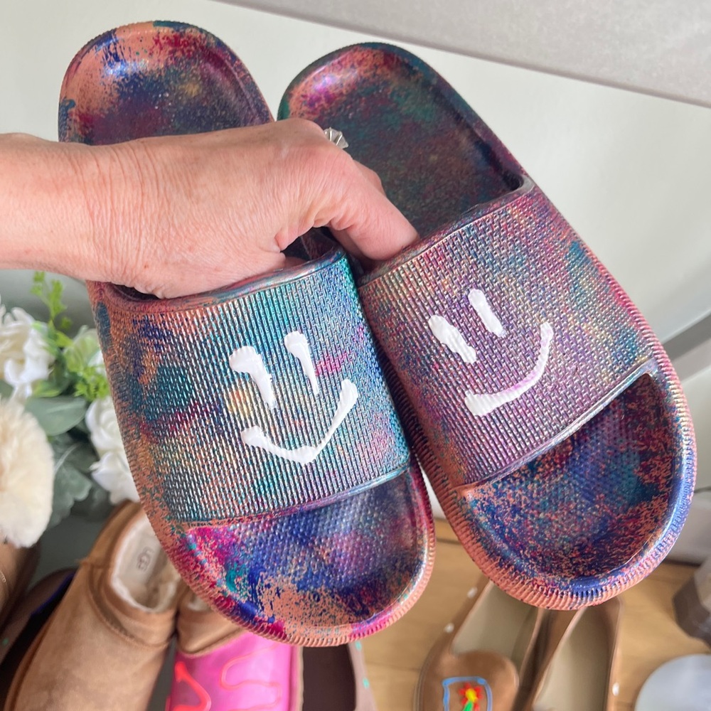 Iridescent Multicolor Smiley Slide Sandals Made 9 year old saving for college